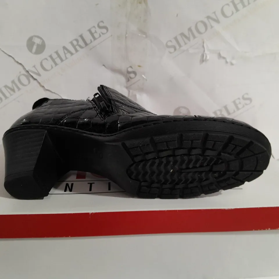 BOXED RIEKER LOW HEELED SHOE BOOTS, BLACK CROC - SIZE 4