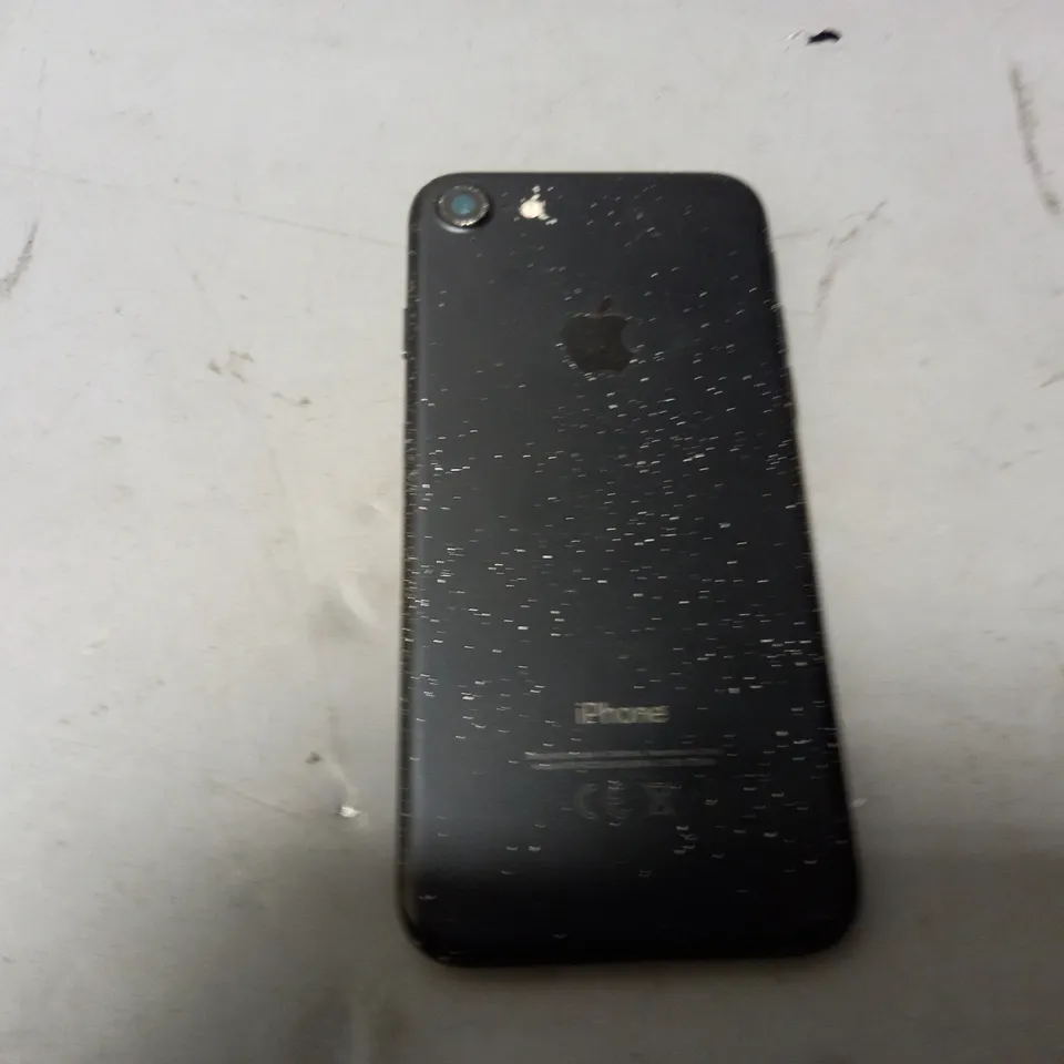 APPLE IPHONE 7 SMARTPHONE - A1778