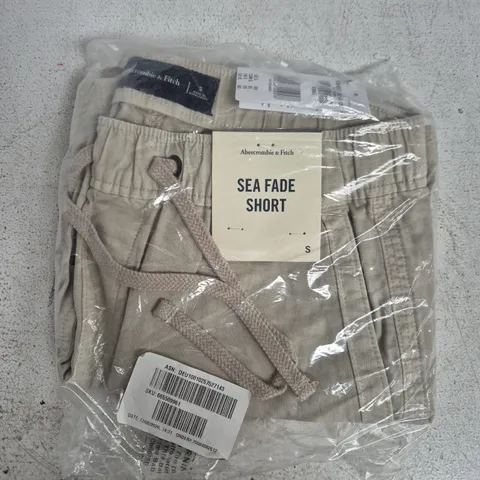 BAGGED ABERCROMBIE & FITCH SEA FADE SHORT – BEIGE, SIZE S