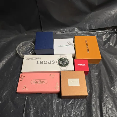 APPROXIMATELY 10 ASSORTED JEWELLERY ITEMS TO INCLUDE - NECKLACE ,WATCH , EARRINGS ETC