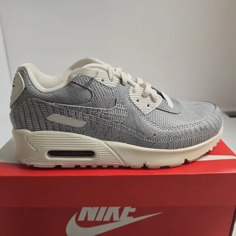 BOXED PAIR OF NIKE AIR MAX 90 TECH (GS) SNEAKERS – UK SIZE 6