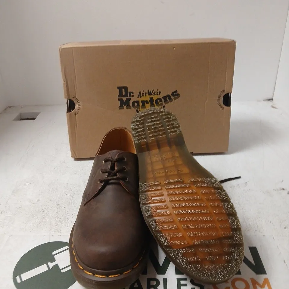DR. MARTENS AIRWAIR DARK BROWN CRAZY HORSE LEATHER SHOE – UK 8
