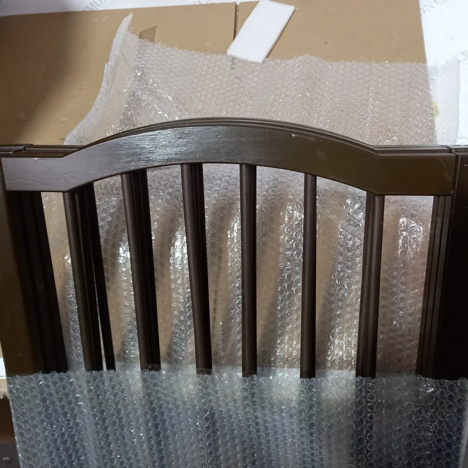 BOXED DESIGNER BROWN WOOD EFFECT BARRED GATE