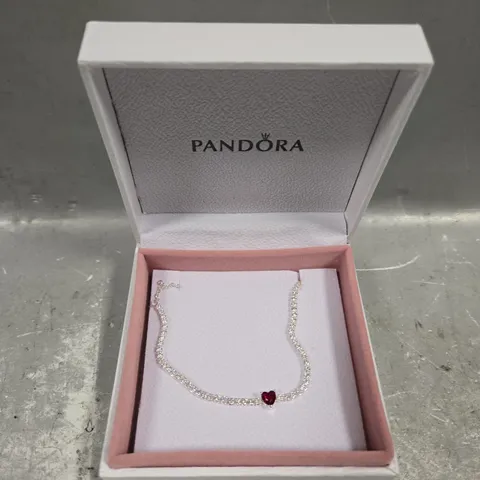 PANDORA HEART PENDANT BRACELET 
