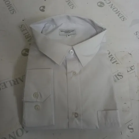 TAYLOR AND WRIGHT WHITE LONG SLEEVE SHIRT SIZE 18