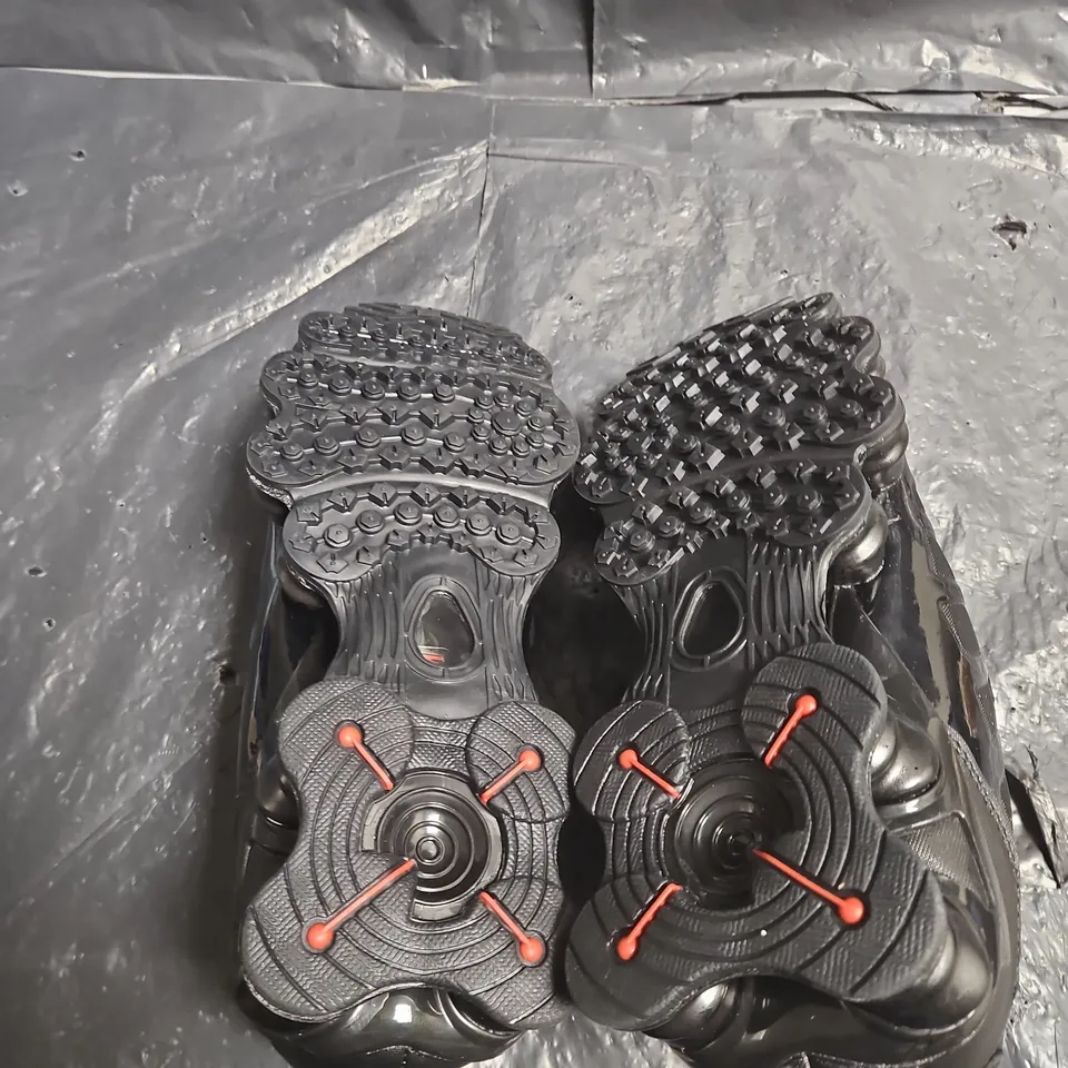 NIKE SHOX  – BLACK, UK 7 (US 8) – MEN'S SHOES