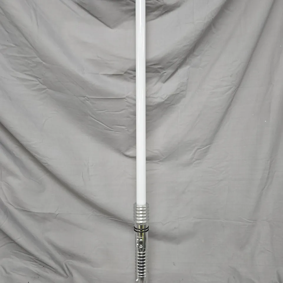 LIGHTSABER PROP WITH GREEN ILLUMINATED BLADE – TOY 