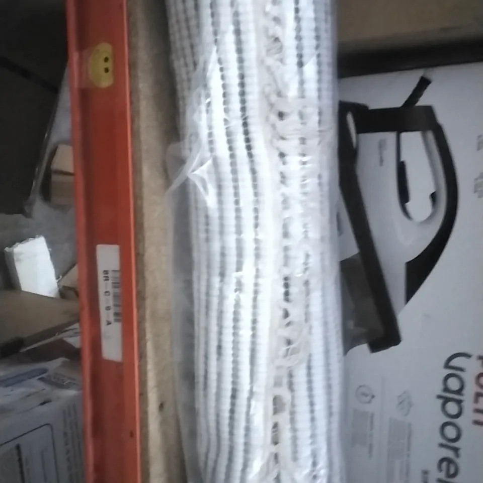 BOXED DAREAU HANDWOVEN COTTON WHITE BLACK RUG