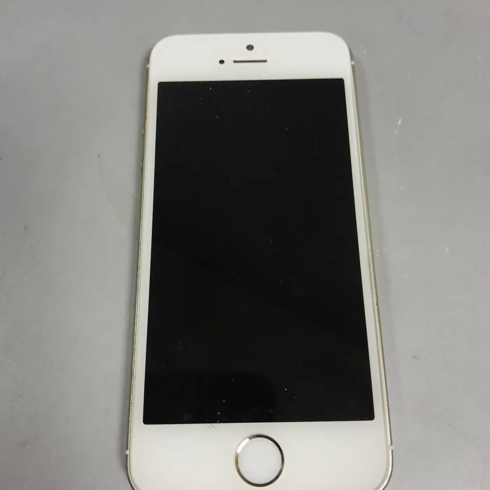 APPLE IPHONE 5S SMARTPHONE 