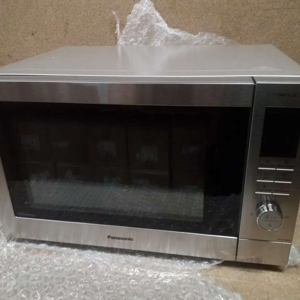 PANASONIC NN-CD88QS 4-IN-1 AIR FRY COMBI MICROWAVE OVEN 34L 