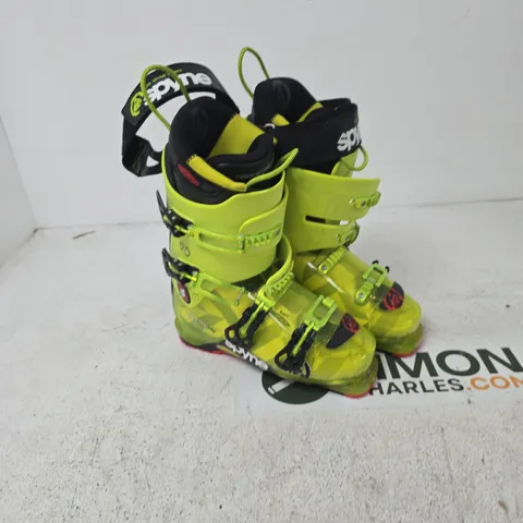 K2 POWERFUSE SPYNE SKI BOOTS β NEON YELLOW, MONDO 26.5