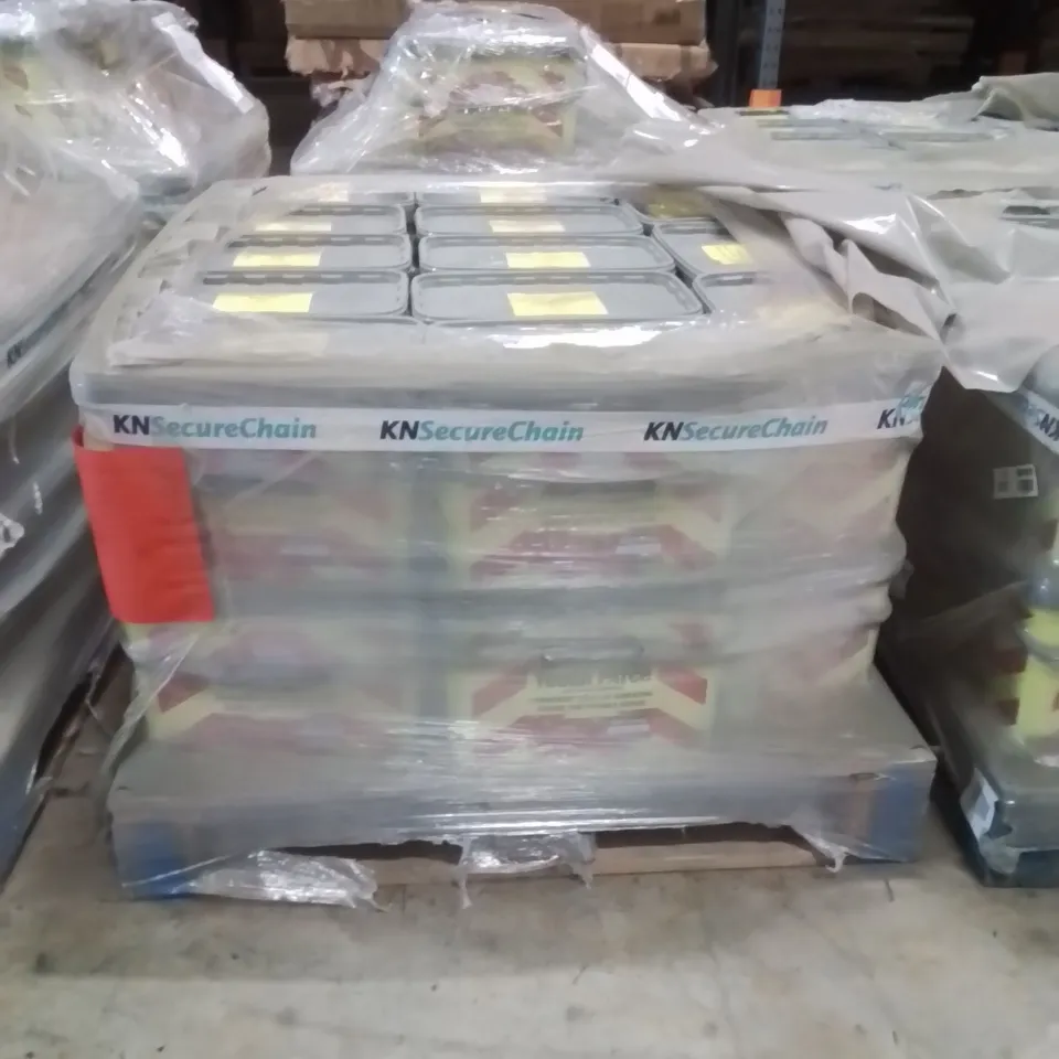 PALLET OF ULTRACRETE TOUGH PATCH POTHOLES REPAIR APPROXIMATELY 26 CASES  //EXPIRY DATE 18.05.25 26KG PER CASE