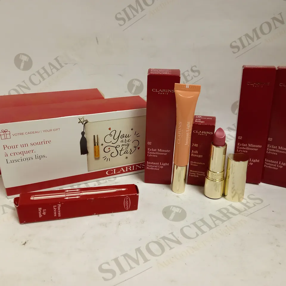 LOT OF 8 CLARINS LIP ITEMS