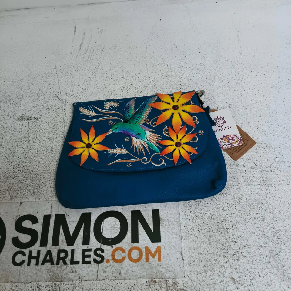 BOX OF APPROXIMATELY 20 ASSORTED ITEMS TO INCLUDE: SUKRITI BAG