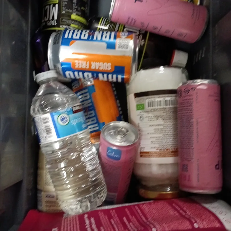 APPROXIMATELY 15 ASSORTED FOOD AND DRINK ITEMS TO INCLUDE - CREAM OF MUSHROOM SOUP, PURE BAKING SODA AND GHOST ENERGY DRINK