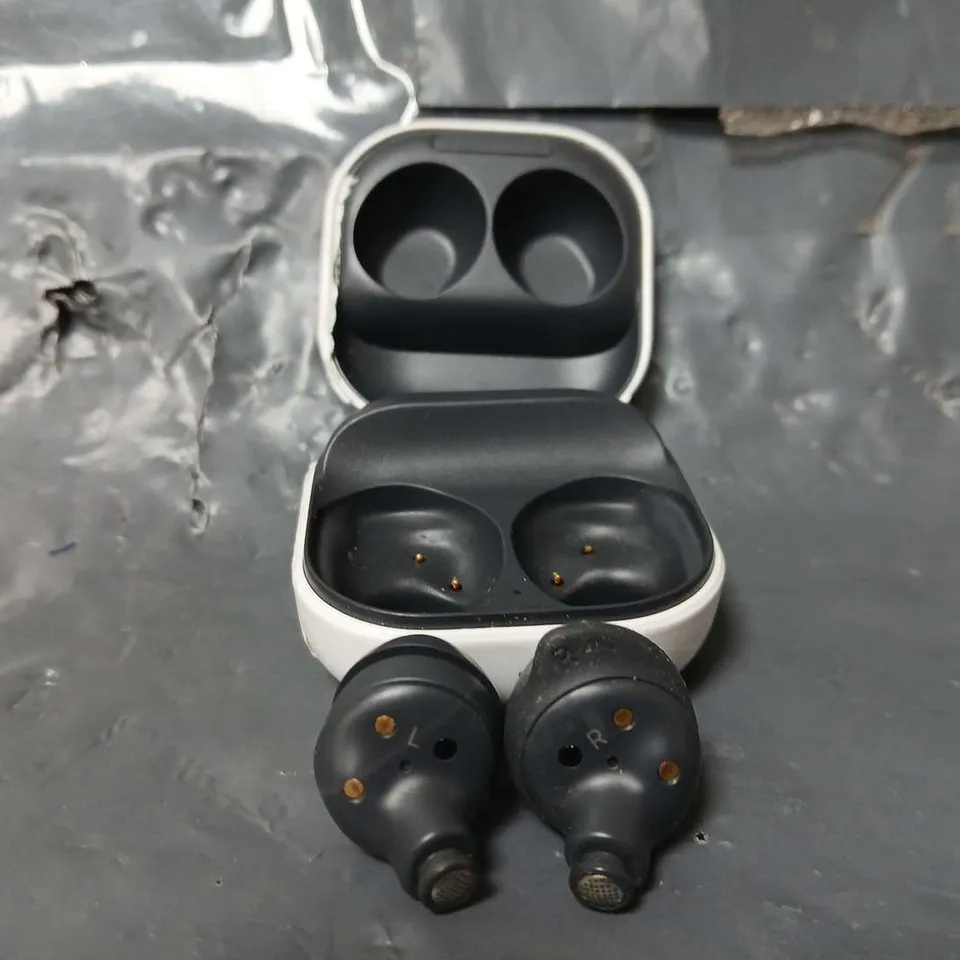 SAMSUNG GALAXY BUDS FE TRUE WIRELESS EARBUDS (SM-R400N)