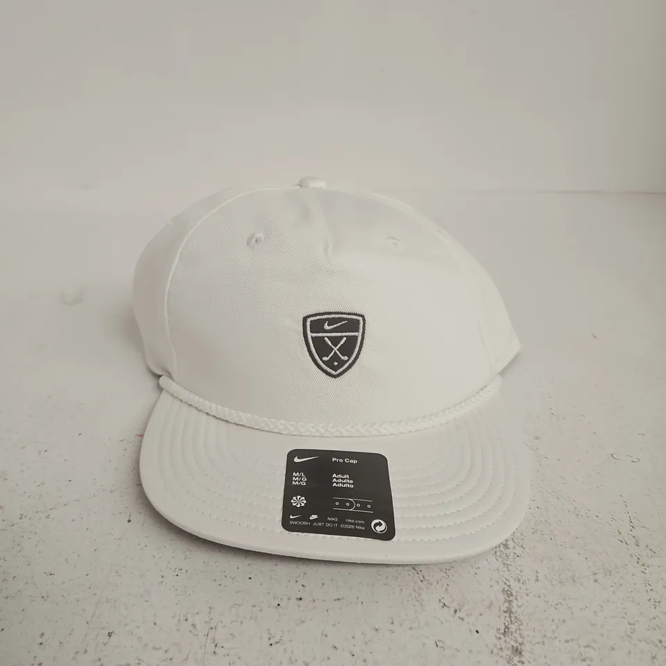 NIKE GOLF CAP – MENS – M/L (WHITE)