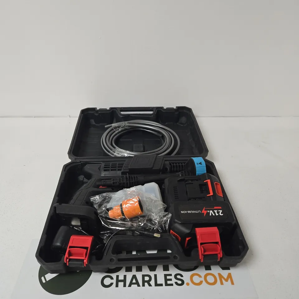 ELECTRIC CAR WASHING MACHINE WITH CASE