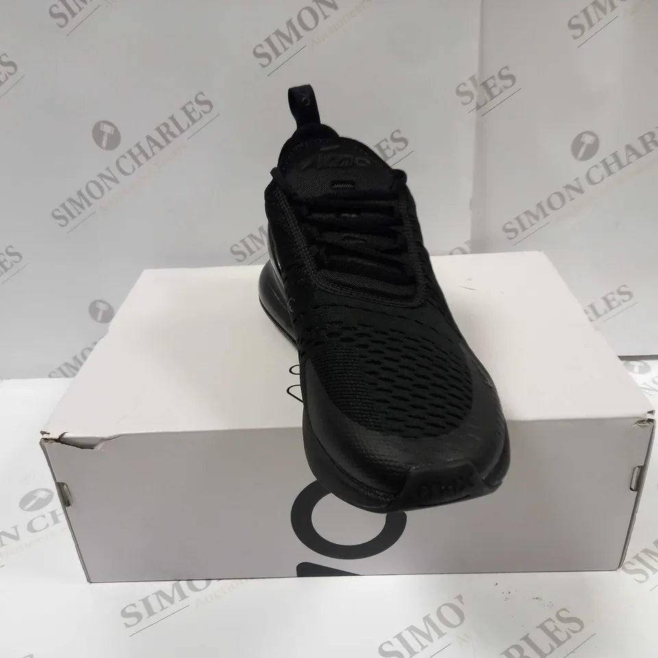 BOXED PAIR OF NIKE AH8050 AIR MAX 270 IN BLACK UK SIZE 10