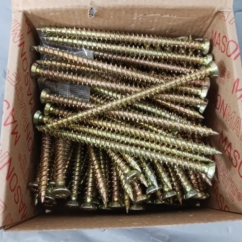 BOXED MASONMATE APPROXIMATWLY 100 ZINC YELLOW PASSIVATED 7.5x12mm COUNTERSUNK HEAD CONCRETE SCREWS - COLLECTION ONLY