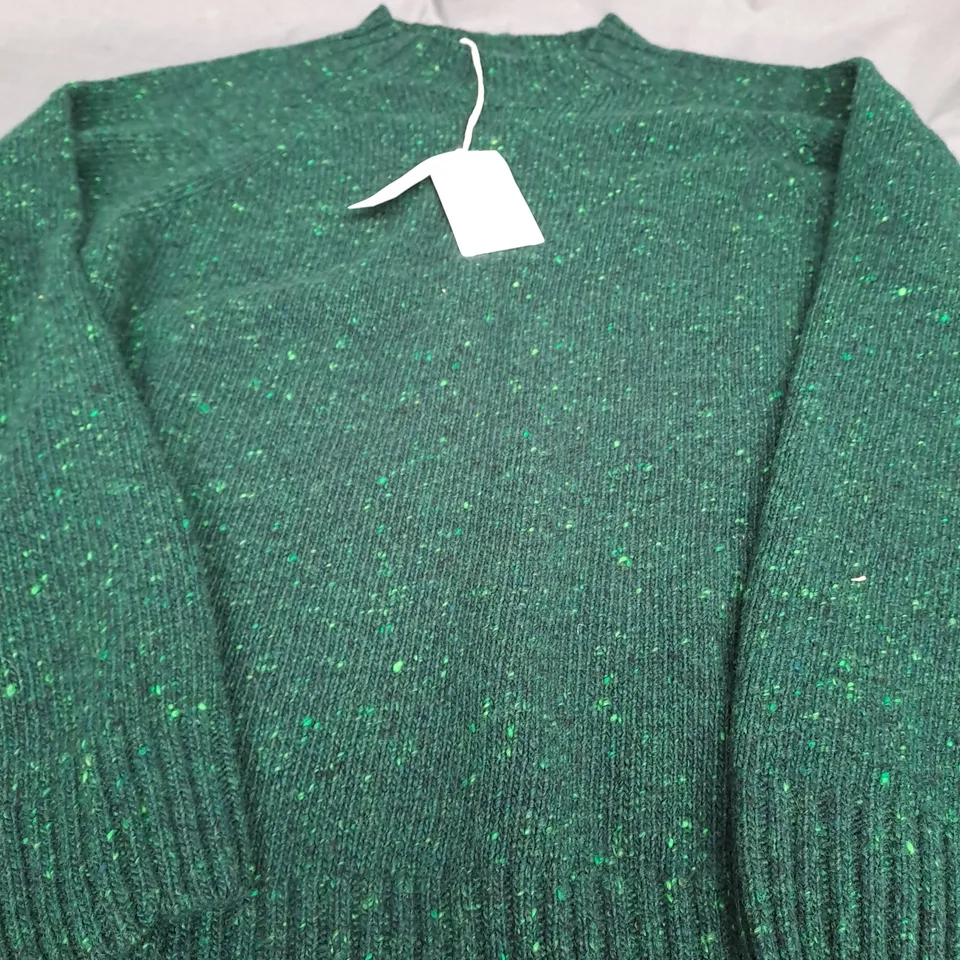 TOAST FLECKY WOOL CASHMERE SEAMLESS SWEATER IN GREEN - LARGE