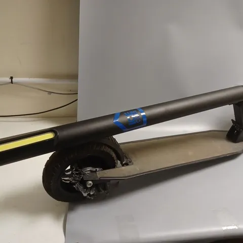 ICE CUBE ELECTRIC SCOOTER