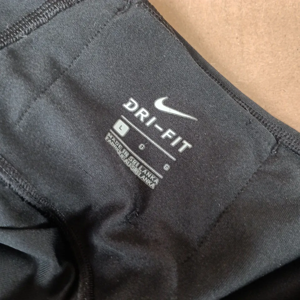 NIKE JUST DO IT BOTTOMS IN BLACK - LARGE