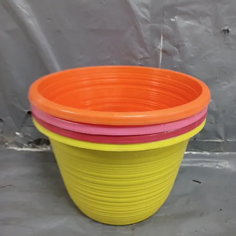 SET OF 4 BELLAGIO COLOURED 10 INCH PLANTERS