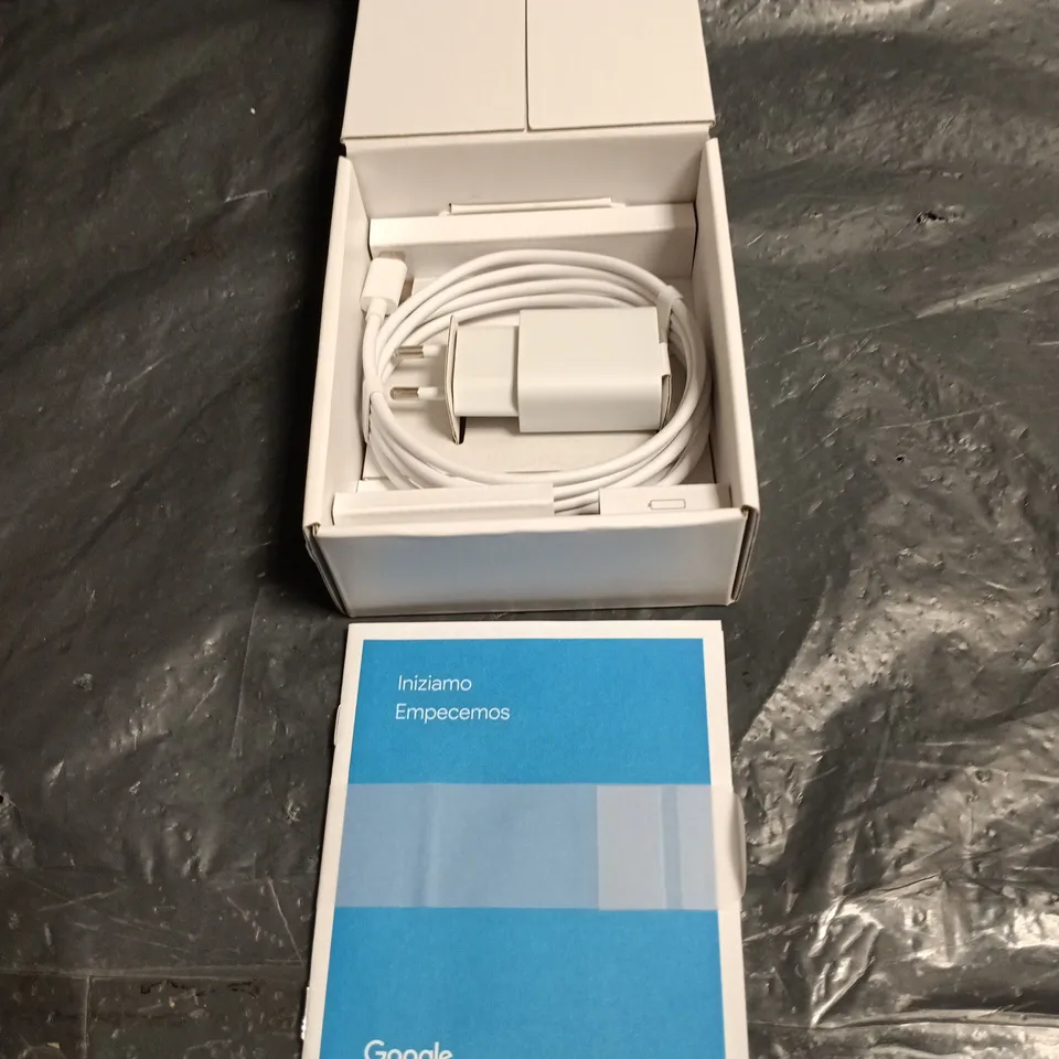 GOOGLE CHROMECAST BOXED. NO REMOTE OR ACCESSORIES