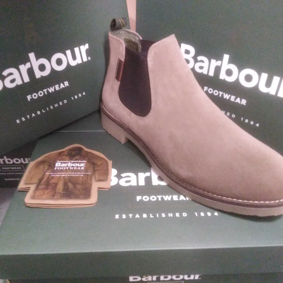 BRAND NEW BOXED BARBOUR NICOLE TAUPE SUEDE SIZE 7