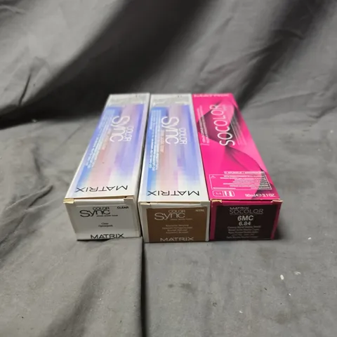 APPROXOMATELY 66 MATRIX HAIR PRODUCTS TO INCLUDE COLOR SYNC SHEER ACIDIC TONER CLEAR, SOCOLOR CERA-OIL COMPLEX DARK BLONDE MOCHA COPPER, COLOR SYNC SHEER ACIDIC TONER BRUNETTE NEUTRAL, ETC - COLLECTIO