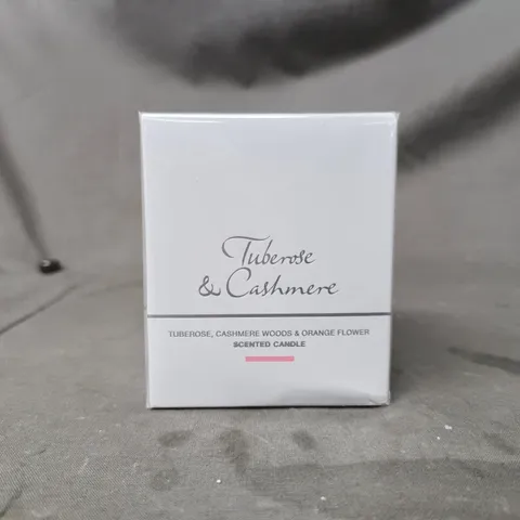 THE WHITE COMPANY SCENTED CANDLE