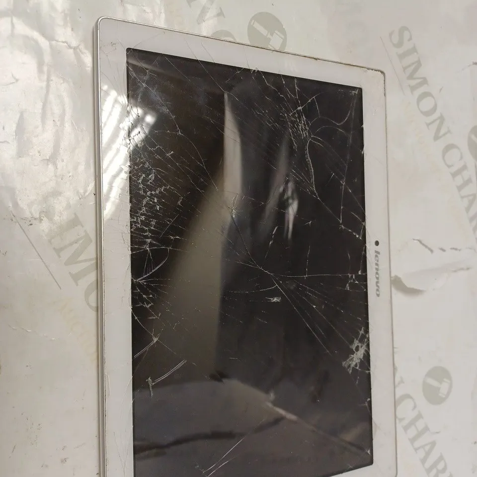 LENOVO DOLBY TABLET
