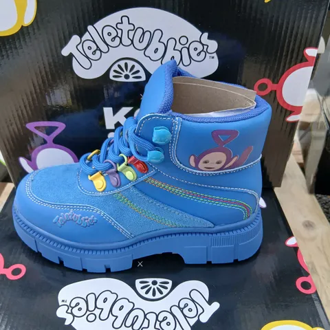 TELETUBBIES X KOI HOME HILL KIDS' BLUE BOOTS UK 13