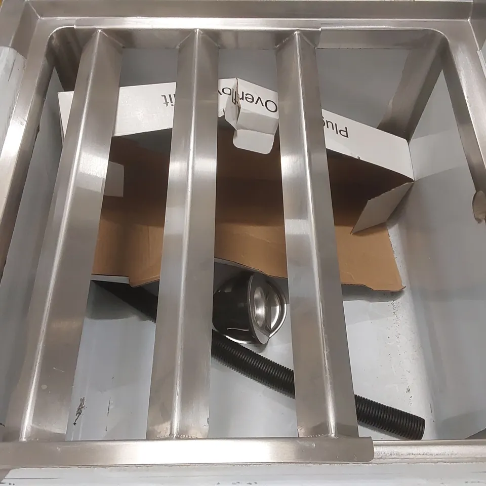COMMERCIAL STAINLESS STEEL SINK