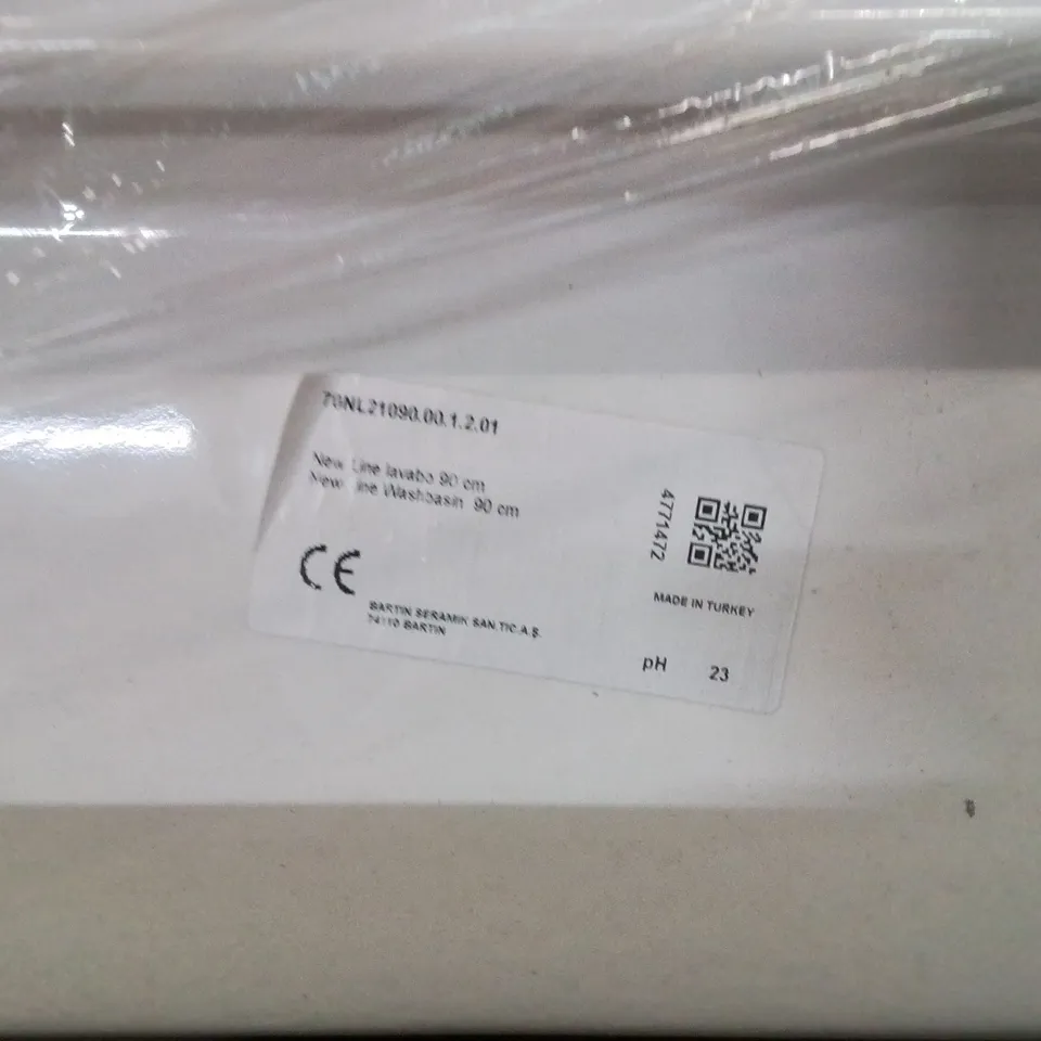 PALLET OF SINKS TO INCLUDE;WASH BASIN 90CM,WASH BASIN 80CM