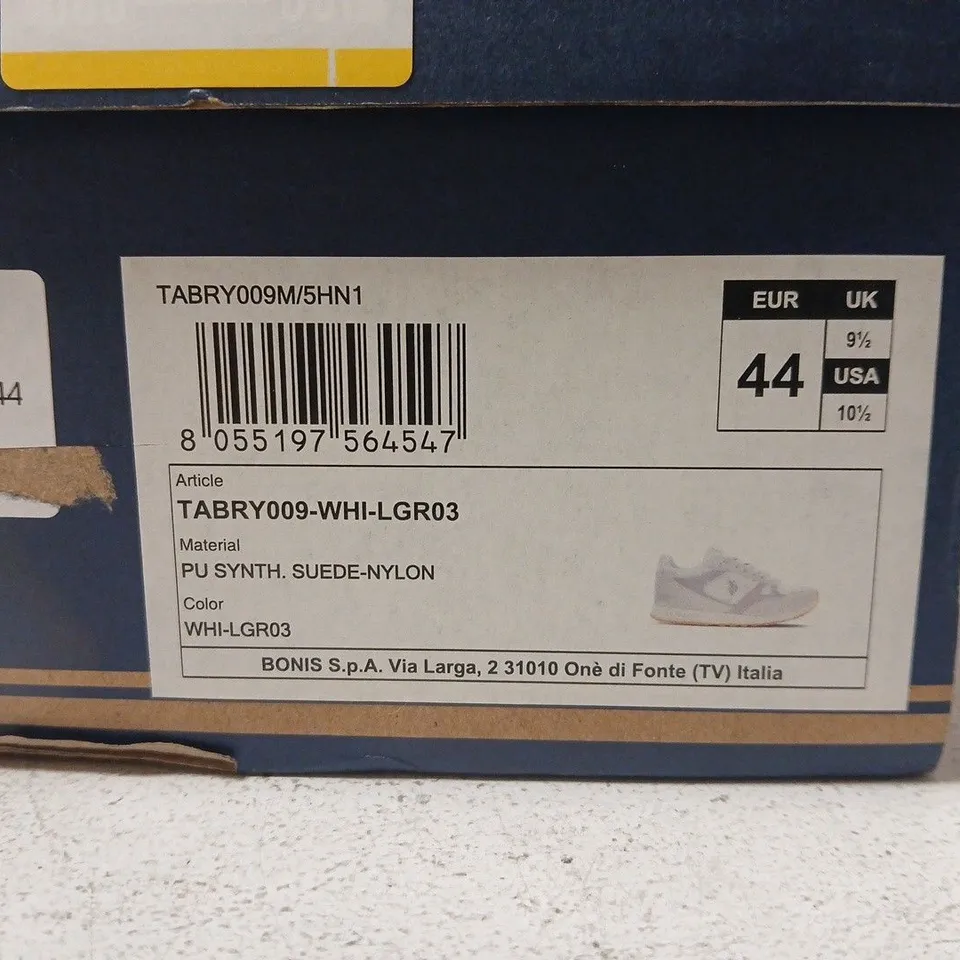 BOXED PAIR OF U.S. POLO ASSN. TABRY009M WHITE/LIGHT GREY SNEAKERS – UK 9.5