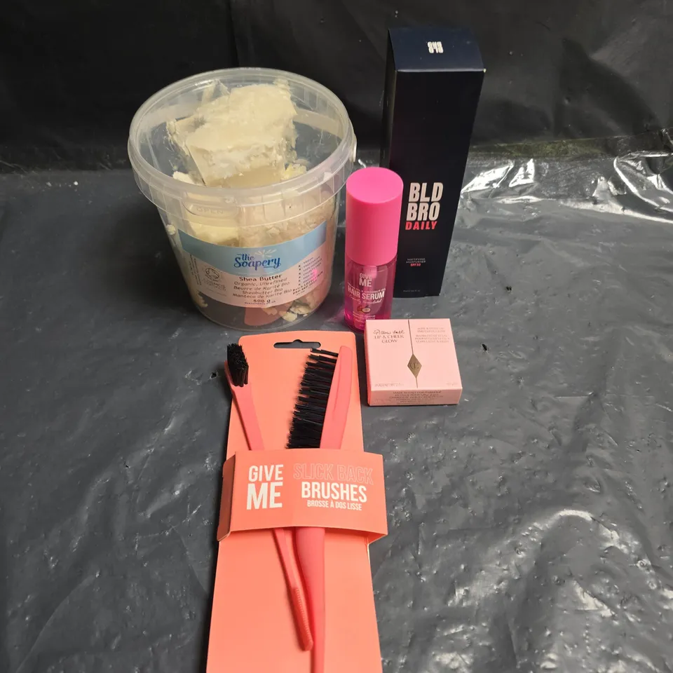 APPROXIMATEY 10 ASSORTED HEALTH AND BEAUTY PRODUCTS TO INCLUDE - BLD BRO DAILY MOISTURISER - GIVE ME HAIR SERUM AND THE SOAPERY SHEA BUTTER