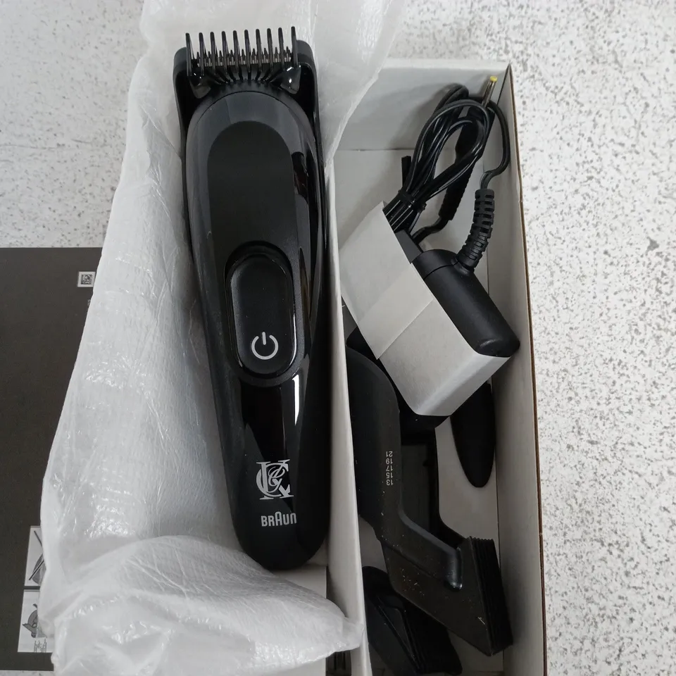 BRAUN BEARD TRIMMER – BOXED WITH ATTACHMENTS