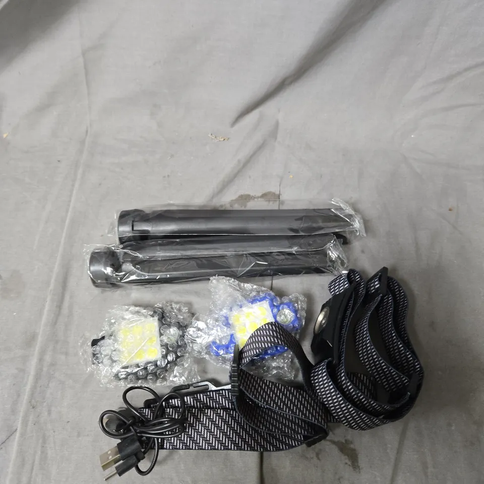 SFIXX SET OF 2 MINI WORK LAMPS