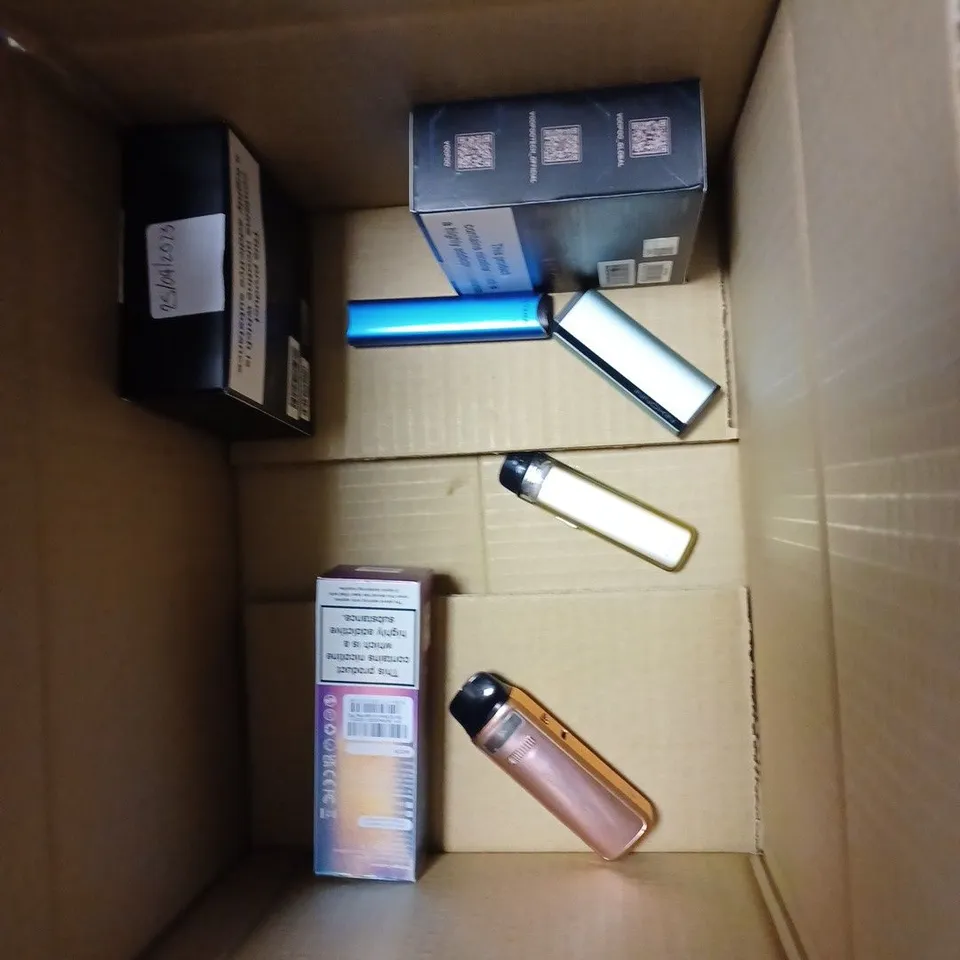 BOX OF APPROX 10 ITEMS TO INCLUDE OXVA XLIM SE, VOOPOO VINCI Q, ELFBAR PREFILLED POD. 