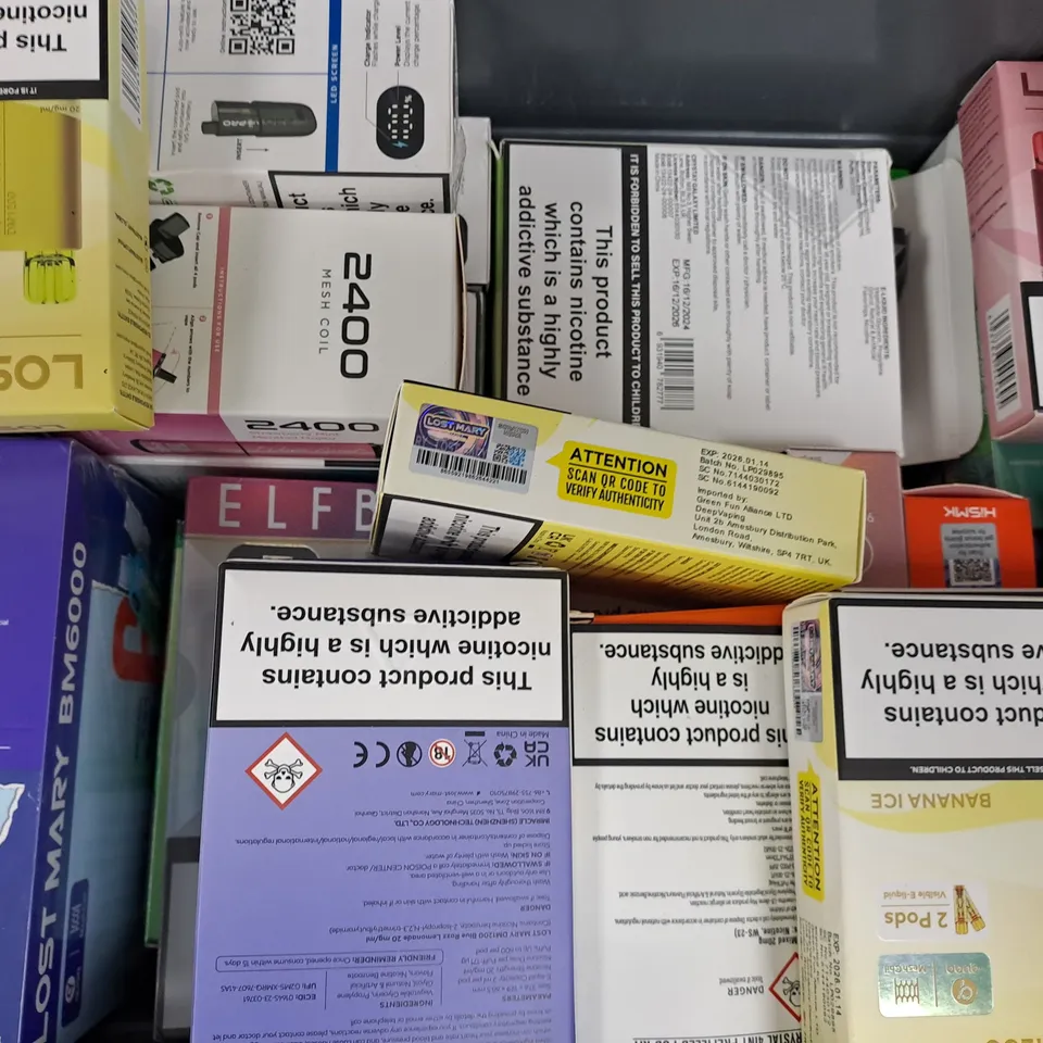 APPROXIMATELY 25 ASSORTED E-CIGARETTE AND VAPE ITEMS TO INCLUDE LOST MARY, ELFBAR, IVG, ETC