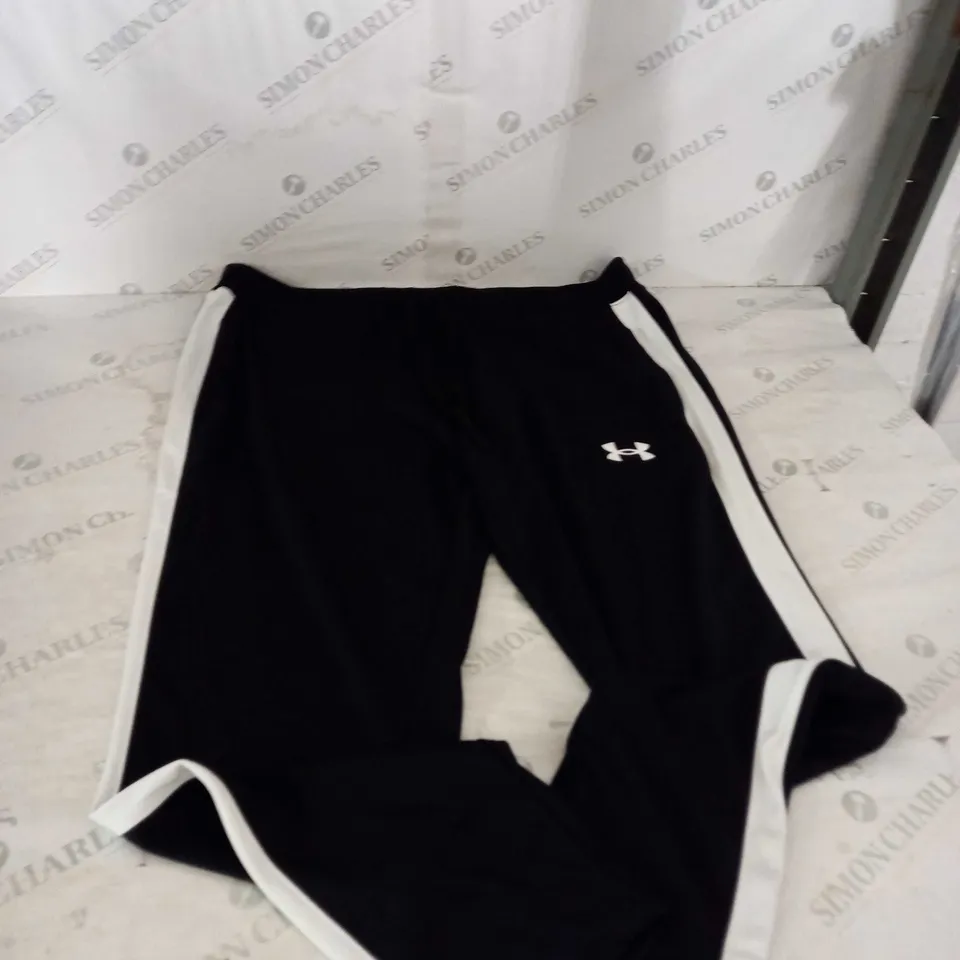 BLACK UNDER ARMOUR JOGGERS SIZE XXXL 