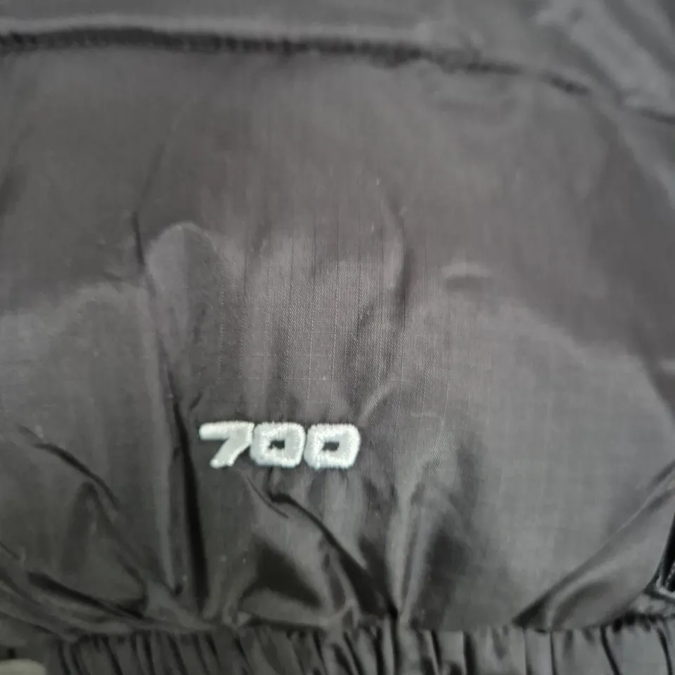 THE NORTH FACE BLACK DOWN PUFFER JACKET – SIZE L (UK) – 700 FILL POWER