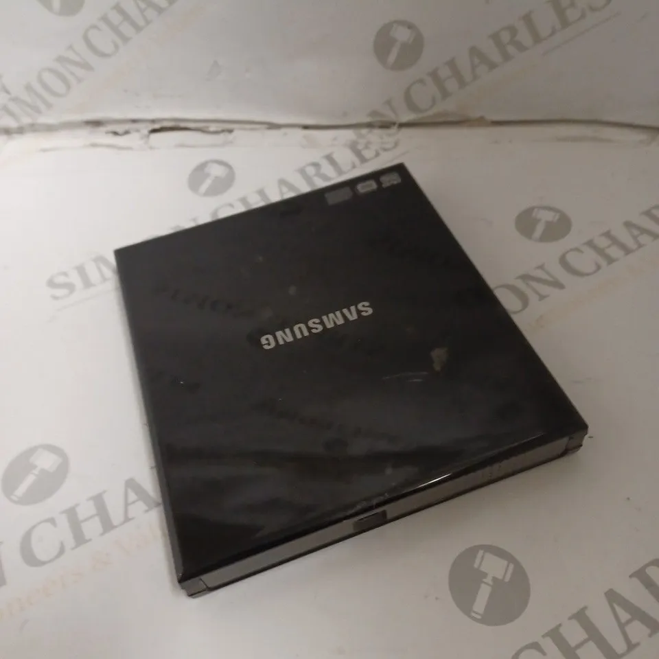 SAMSUNG SE-S084 EXTERNAL DVD WRITER 