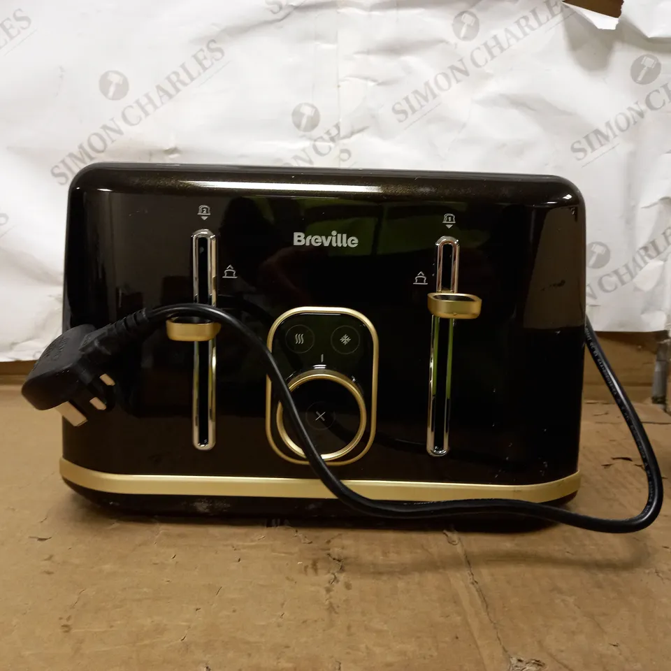 BREVILLE AURA 4 SLICE TOASTER