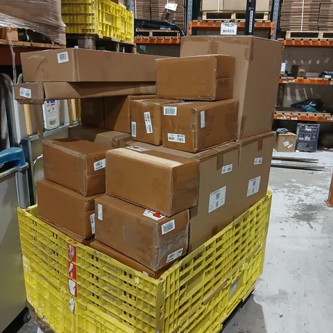 PALLET OF ASSORTED PRODUCTS TO INCLUDE; GRUMPY GARDENER EXPANDABLE HOSE, TILU RECHARGEABLE ALL OVER TRIMMER SET, DARLEC SMALL RAKE N SHIF AND AIR FRYER ACCEESSORIES
