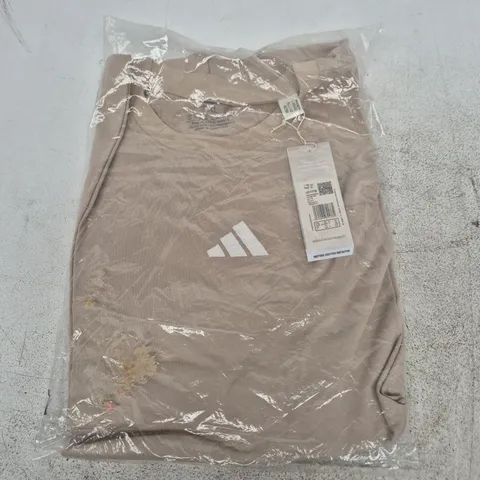 BAGGED ADIDAS ESSENTIALS SMALL LOGO T-SHIRT – BEIGE, UK 2XL