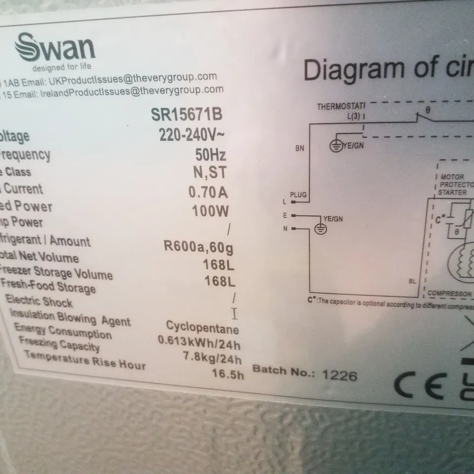 SWAN SR15671B 143CM HIGH, 55CM WIDE TALL FREEZER - BLACK