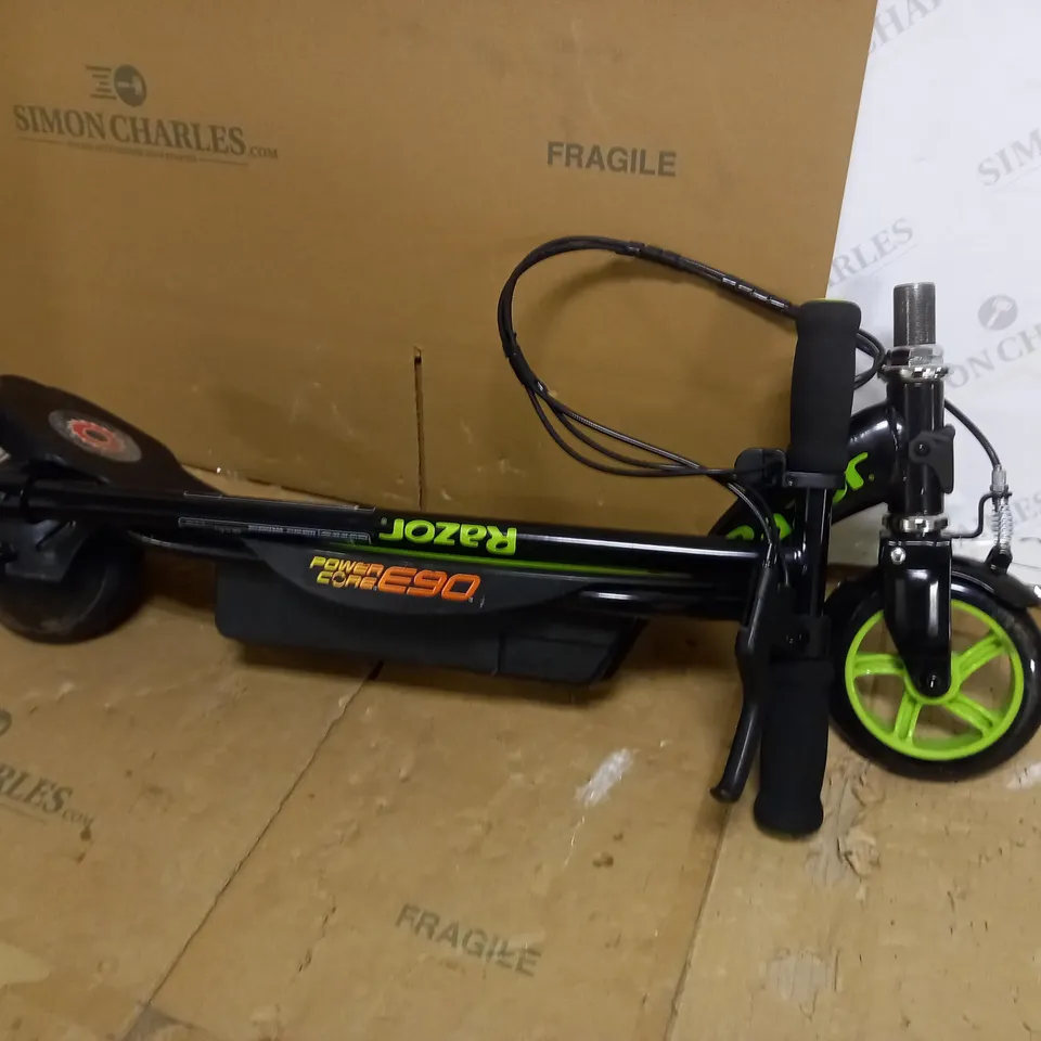 RAZOR POWERCORE E90 SCOOTER GREEN RRP £179.99